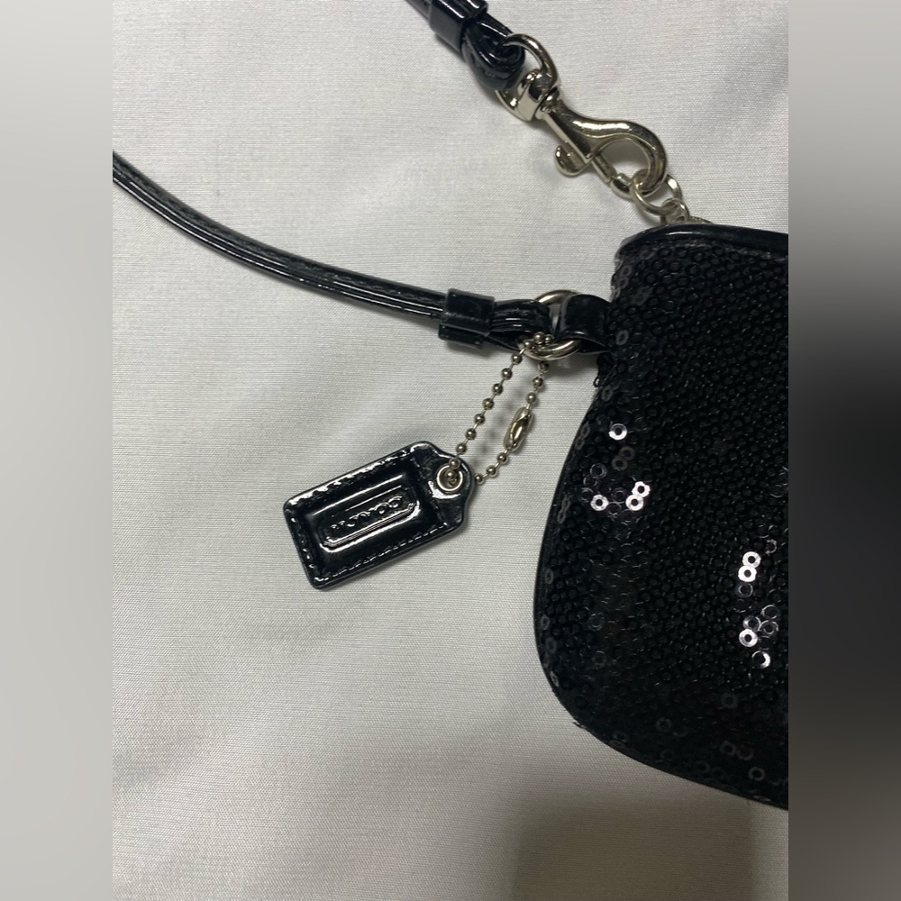 Small Black sequin coach wristlet - Picture 4 of 5